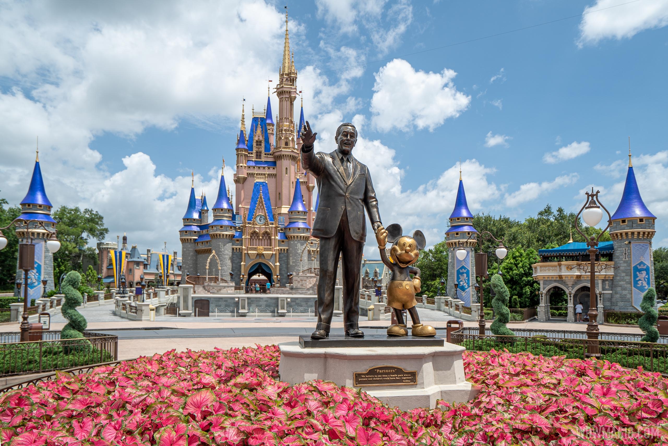 New 39 Encanto 39 Entertainment Experience Coming To Walt Disney World